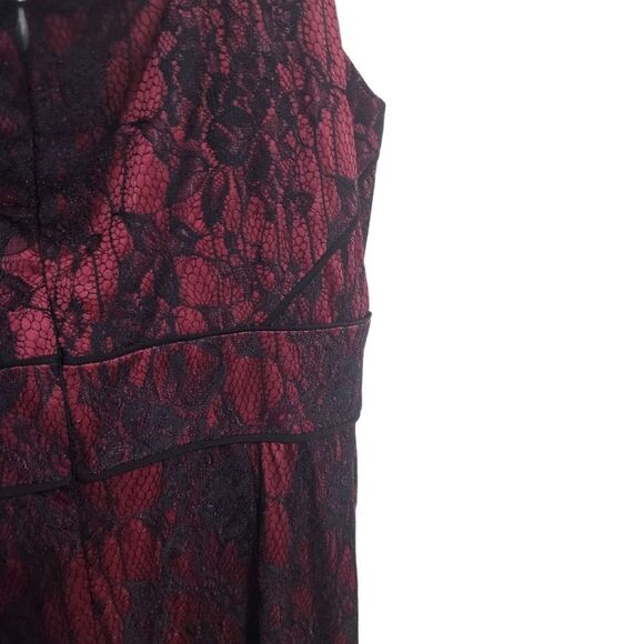 Adrianna Papell Bonded Lace Sheath Dress in Burgundy 12 - Picture 4 of 5